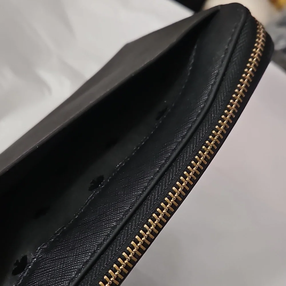 💖❤️Kate Spade Large Black Zippy Wallet - great condition❣️💕
